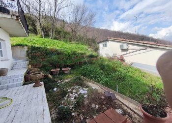 Giardino - Casa indipendente ioggi - via della repubblica
 
10, Santa Caterina Albanese - foto 3