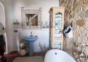 Bagno - Casa indipendente ioggi - via della repubblica
 
10, Santa Caterina Albanese - foto 22