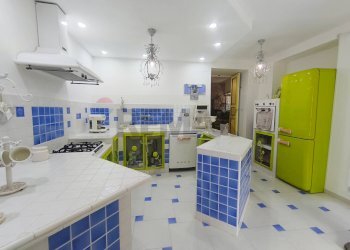Cucina - Casa indipendente ioggi - via della repubblica
 
10, Santa Caterina Albanese - foto 36