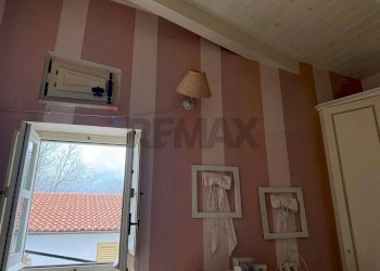 Stanza vuota - Casa indipendente ioggi - via della repubblica
 
10, Santa Caterina Albanese - foto 41