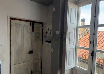 Hall / corridoio - Casa indipendente ioggi - via della repubblica
 
10, Santa Caterina Albanese - foto 42