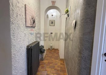Hall / corridoio - Casa indipendente ioggi - via della repubblica
 
10, Santa Caterina Albanese - foto 44