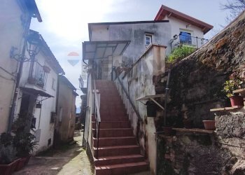 Casa all\'aperto - Casa indipendente ioggi - via della repubblica
 
10, Santa Caterina Albanese - foto 89