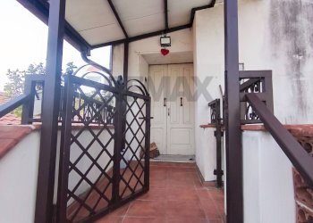 Hall / corridoio - Casa indipendente ioggi - via della repubblica
 
10, Santa Caterina Albanese - foto 91