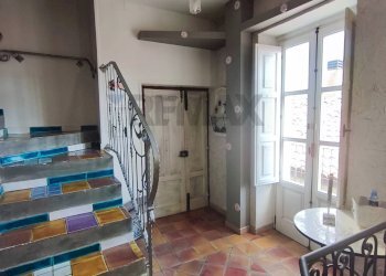 Scale - Casa indipendente ioggi - via della repubblica
 
10, Santa Caterina Albanese - foto 95