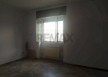 Stanza vuota - Appartamento via olivella
 
58, Tarsia - foto 9