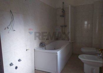 Bagno - Appartamento via olivella
 
58, Tarsia - foto 12