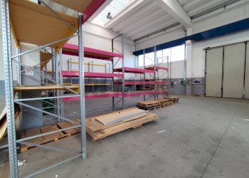 Dispensa di stoccaggio - Shed Via Plava
 
74, Torino - photo 12