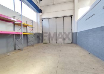 Parcheggio - Shed Via Plava
 
74, Torino - photo 16