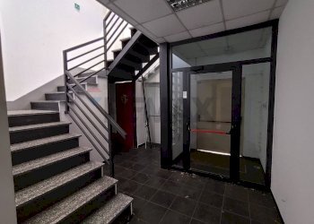 Scale - Shed Via Plava
 
74, Torino - photo 26