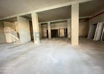 Parcheggio - Locale Commerciale Via:Luigi Capuana, Camporotondo Etneo - foto 49