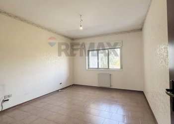 Stanza vuota - Appartamento viale grimaldi
 
8, Catania - foto 8