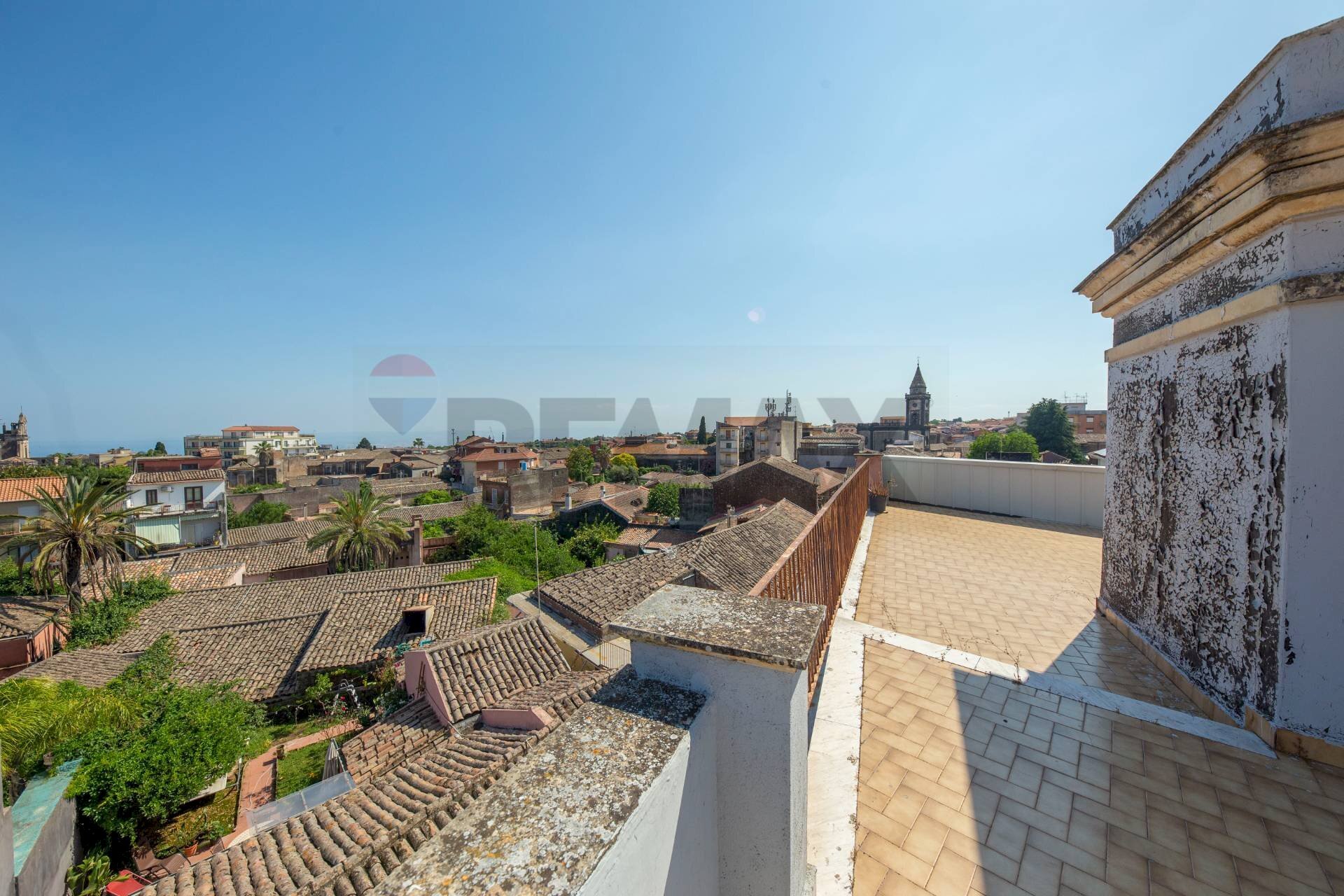 Edificio all\'aperto - Casa indipendente via Santa Lucia
 
49/57, Mascalucia - foto 1