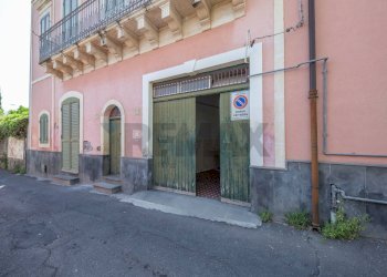 Edificio all\'aperto - Casa indipendente via Santa Lucia
 
49/57, Mascalucia - foto 2