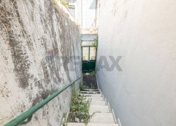 Scale - Casa indipendente via Santa Lucia
 
49/57, Mascalucia - foto 11