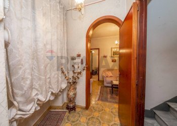 Hall / corridoio - Casa indipendente via Santa Lucia
 
49/57, Mascalucia - foto 39