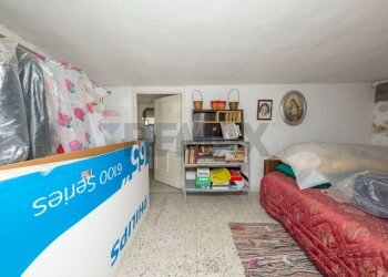 Camera / camera da letto - Casa indipendente via Santa Lucia
 
49/57, Mascalucia - foto 55