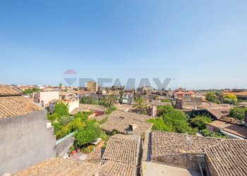 Edificio all\'aperto - Casa indipendente via Santa Lucia
 
49/57, Mascalucia - foto 62