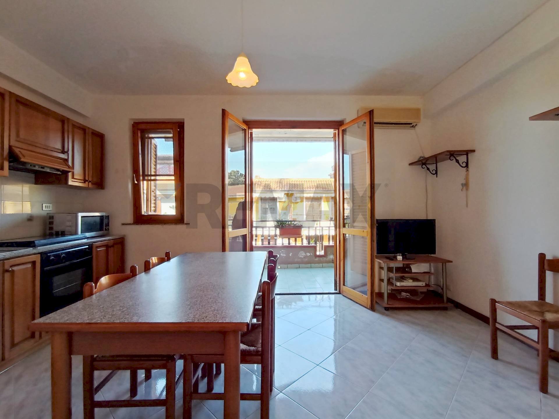 Sala da pranzo - Two-room apartment Via S. Anna
 
9, Mascali - photo 3