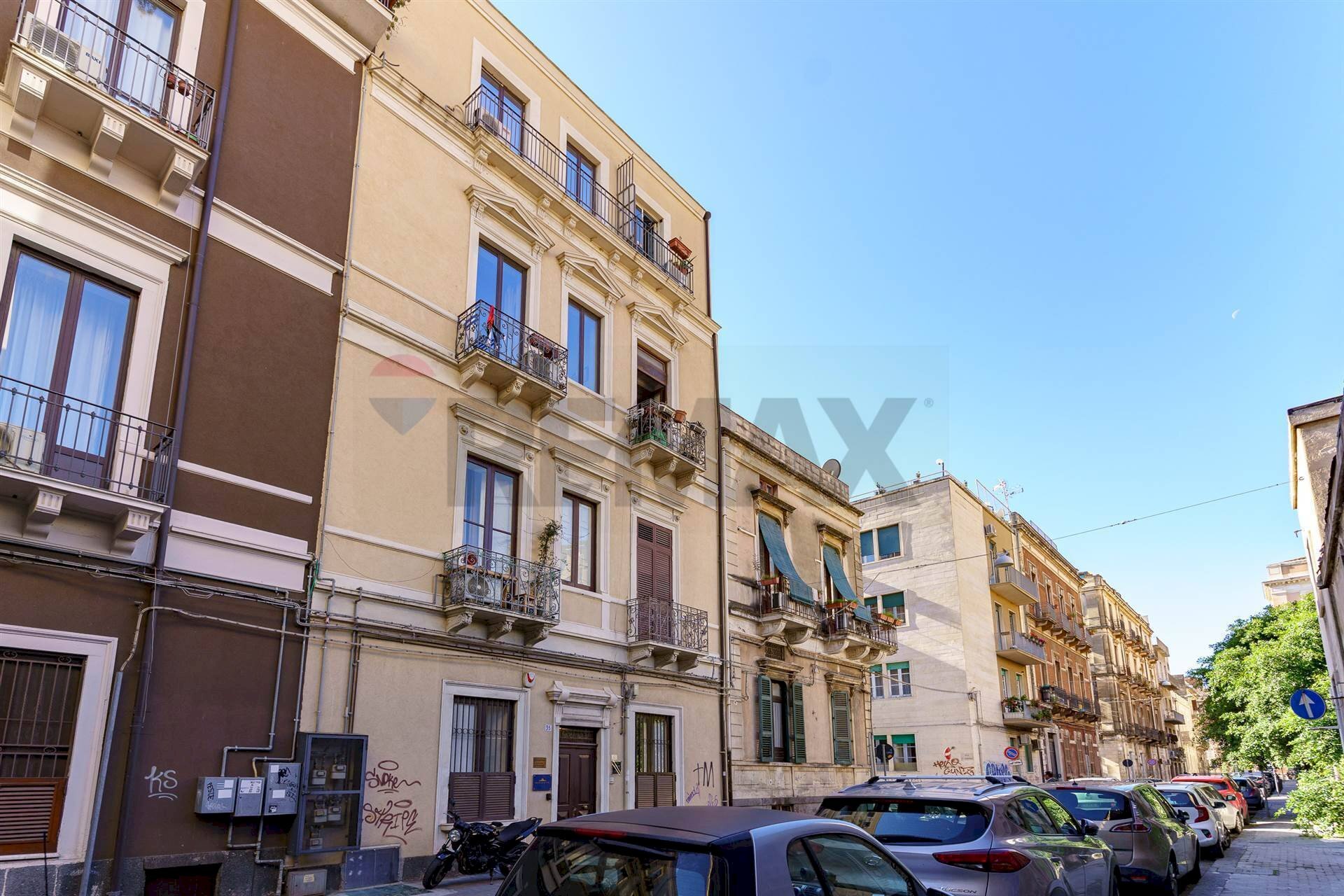 Edificio all\'aperto - Two-room apartment Via Pietro Toselli
35, Catania - photo 2