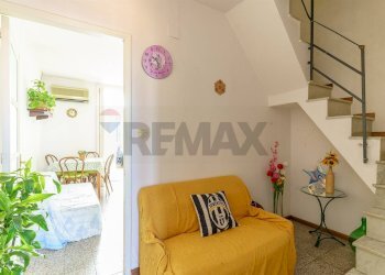 Soggiorno - Appartamento Viale XX Settembre
 
35, Catania - foto 20