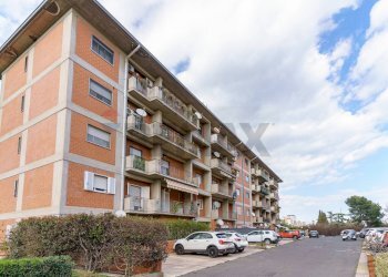 Edificio all\'aperto - Appartamento via santa rosa da lima
 
24, Catania - foto 1