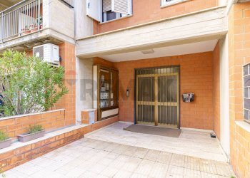 Terrazza - Appartamento via santa rosa da lima
 
24, Catania - foto 2