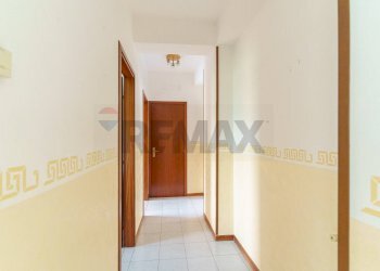 Hall / corridoio - Appartamento via santa rosa da lima
 
24, Catania - foto 27