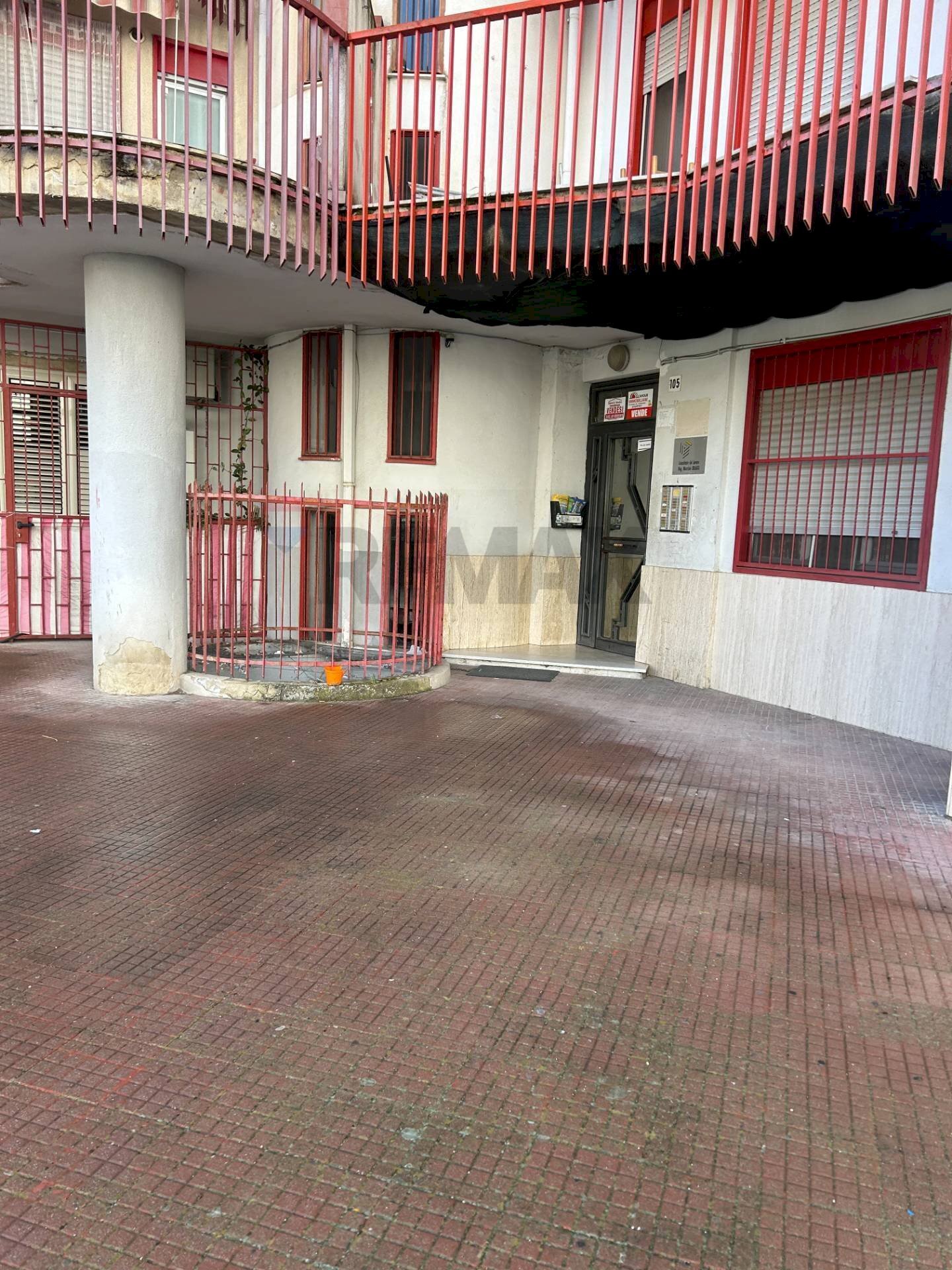 Edificio all\'aperto - Trilocale Via Amico valenti
 
105, Caltanissetta - foto 2