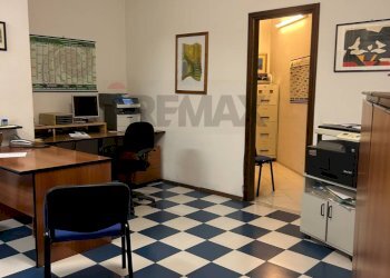 Ufficio - Trilocale Via Amico valenti
 
105, Caltanissetta - foto 7