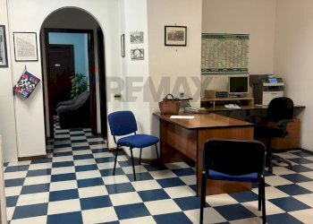 Ufficio - Trilocale Via Amico valenti
 
105, Caltanissetta - foto 8