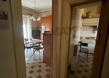 Hall / corridoio - Appartamento Via Gagini
 
7, Caltanissetta - foto 2