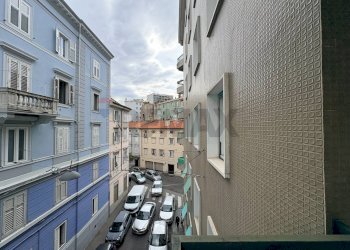 Edificio all\'aperto - Two-room apartment VIA SETTEFONTANE
 
6, Trieste - photo 1