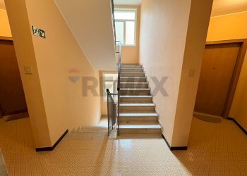 Scale - Two-room apartment VIA SETTEFONTANE
 
6, Trieste - photo 7