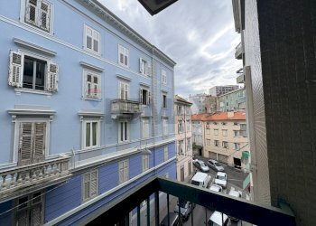 Balcone - Two-room apartment VIA SETTEFONTANE
 
6, Trieste - photo 20