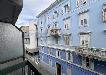 Edificio all\'aperto - Two-room apartment VIA SETTEFONTANE
 
6, Trieste - photo 21