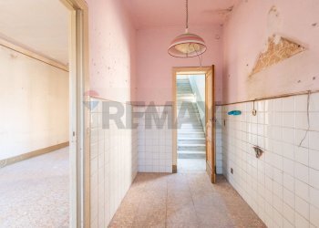 Hall / corridoio - Independent house VIA ROMA
 
6-8, Francofonte - photo 18