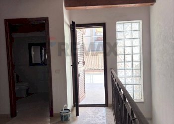 Hall / corridoio - Independent house Via Epicarmo
 
237, Augusta - photo 12