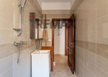 Bagno - Independent house Via Epicarmo
 
237, Augusta - photo 26