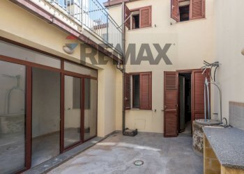 Terrazza - Independent house Via Epicarmo
 
237, Augusta - photo 27
