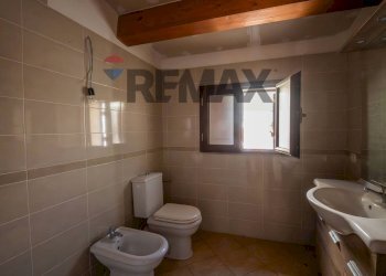 Bagno - Independent house Via Epicarmo
 
237, Augusta - photo 38
