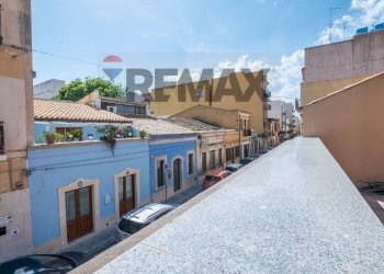 Edificio all\'aperto - Independent house Via Epicarmo
 
237, Augusta - photo 41