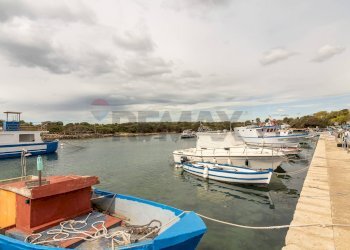 Vista dell\'acqua - Villa Traversa Capo Ognina
 
17, Siracusa - foto 17