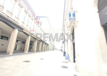 Edificio all\'aperto - Commercial Activity Corso Federico II, L'Aquila - photo 13