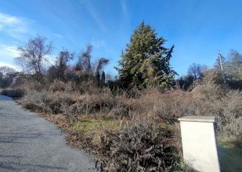 Vista delle montagne - Building land Via del Colle San Giacomo, L'Aquila - photo 4