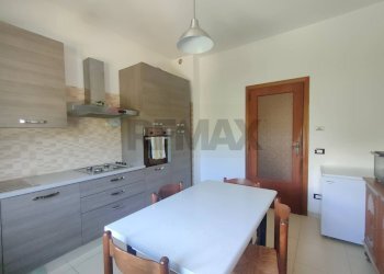 Cucina - Appartamento Via Antonio Quinzi
 
18, L'Aquila - foto 8