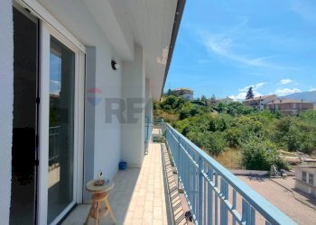 Balcone - Appartamento Via Antonio Quinzi
 
18, L'Aquila - foto 10