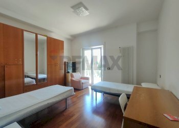 Camera / camera da letto - Appartamento Via Antonio Quinzi
 
18, L'Aquila - foto 14