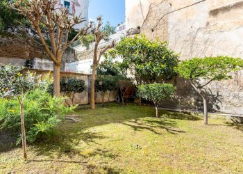 Giardino - Trilocale Via S.Rosa
 
264, Napoli - foto 4