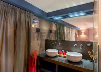 Bagno - Trilocale Via S.Rosa
 
264, Napoli - foto 30